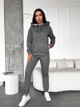 Жіночий костюм з начосом “Urban Comfort” INNOE 210350-4 Сірий