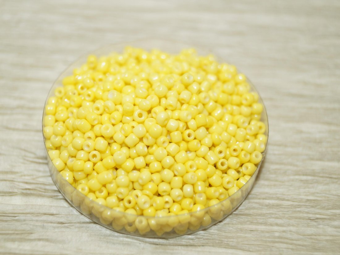 Бісер-Дрібний, Китайський 450г. Жовтий.