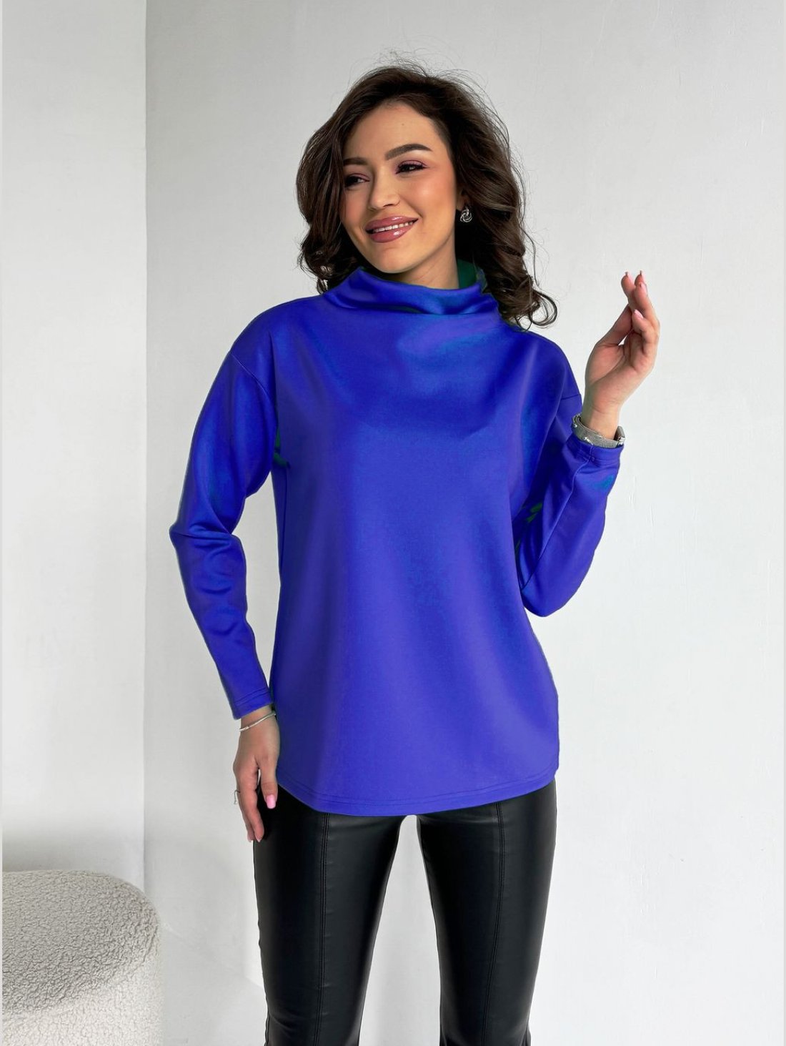 Гольф однотонний жіночий INNOE 230208-23 Електрик