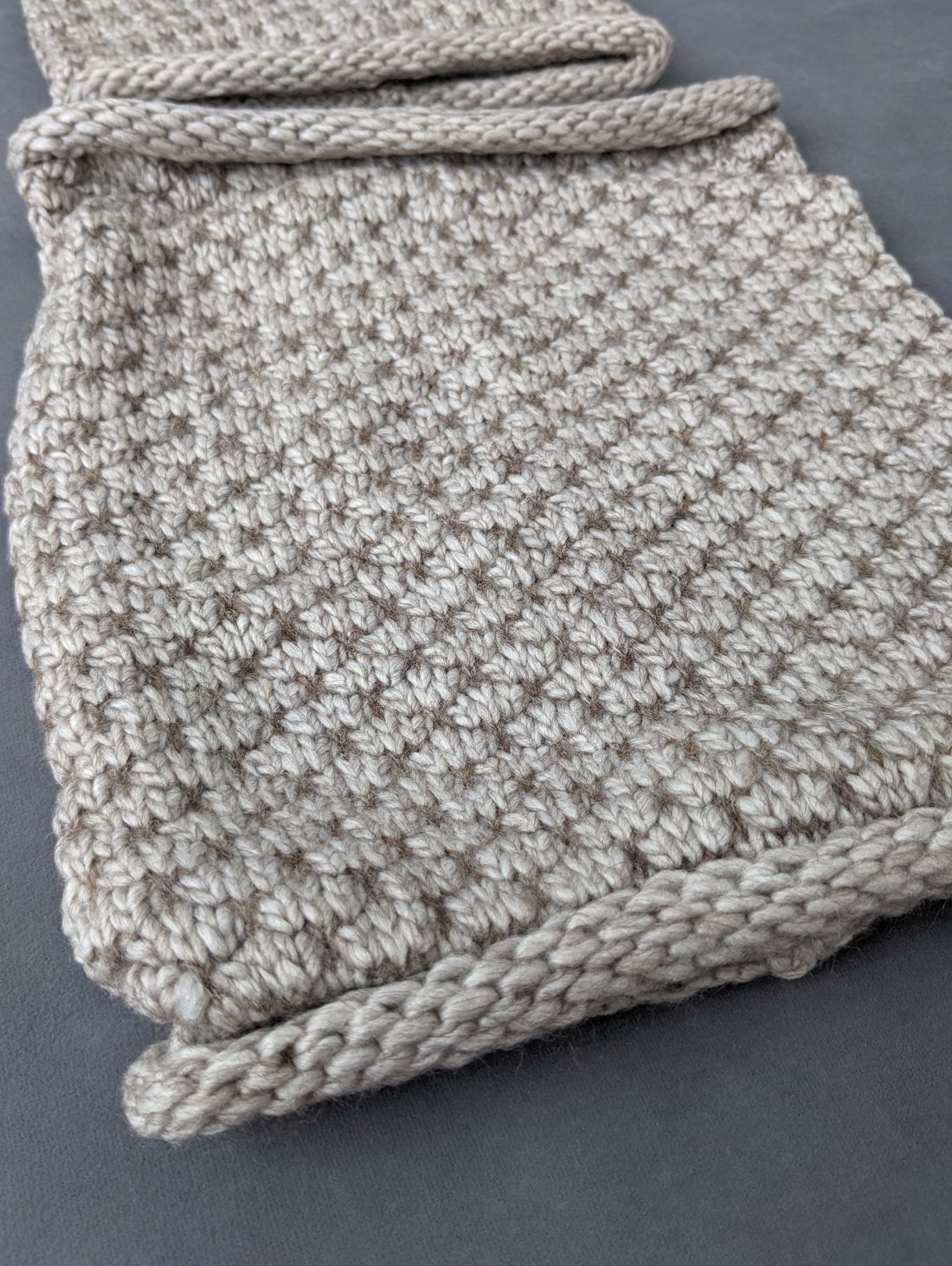 Стильний і практичний жіночий комплект — шапка та бафф INNOE 950065-1 Світло-бежевий - Купити