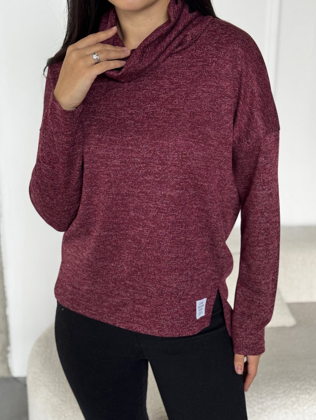 Лонгслів casual з розрізами INNOE 230233-2 Бордовий