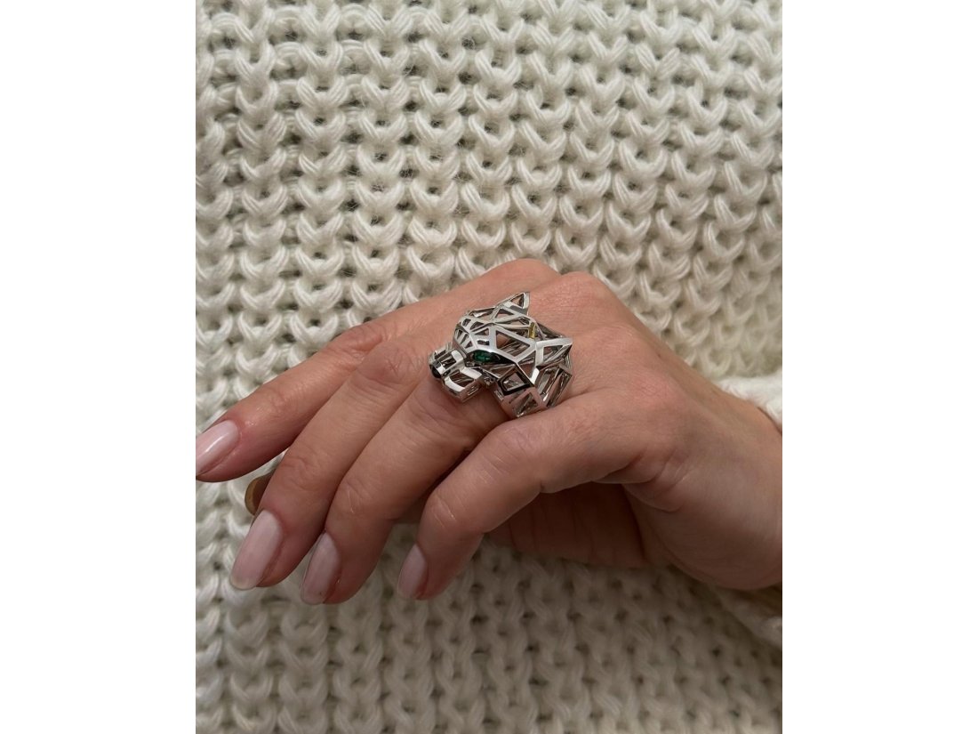 Каблучка Пантера зі смарагдом та оніксом - Фото4 Каблучка Пантера зі смарагдом та оніксом