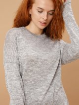 Стильна кофта з м'якого трикотажу 230207-1