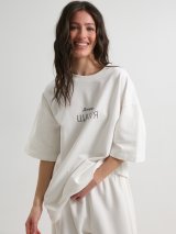 Футболка стану Щастя з принтом "Джерело Щастя" білого кольору