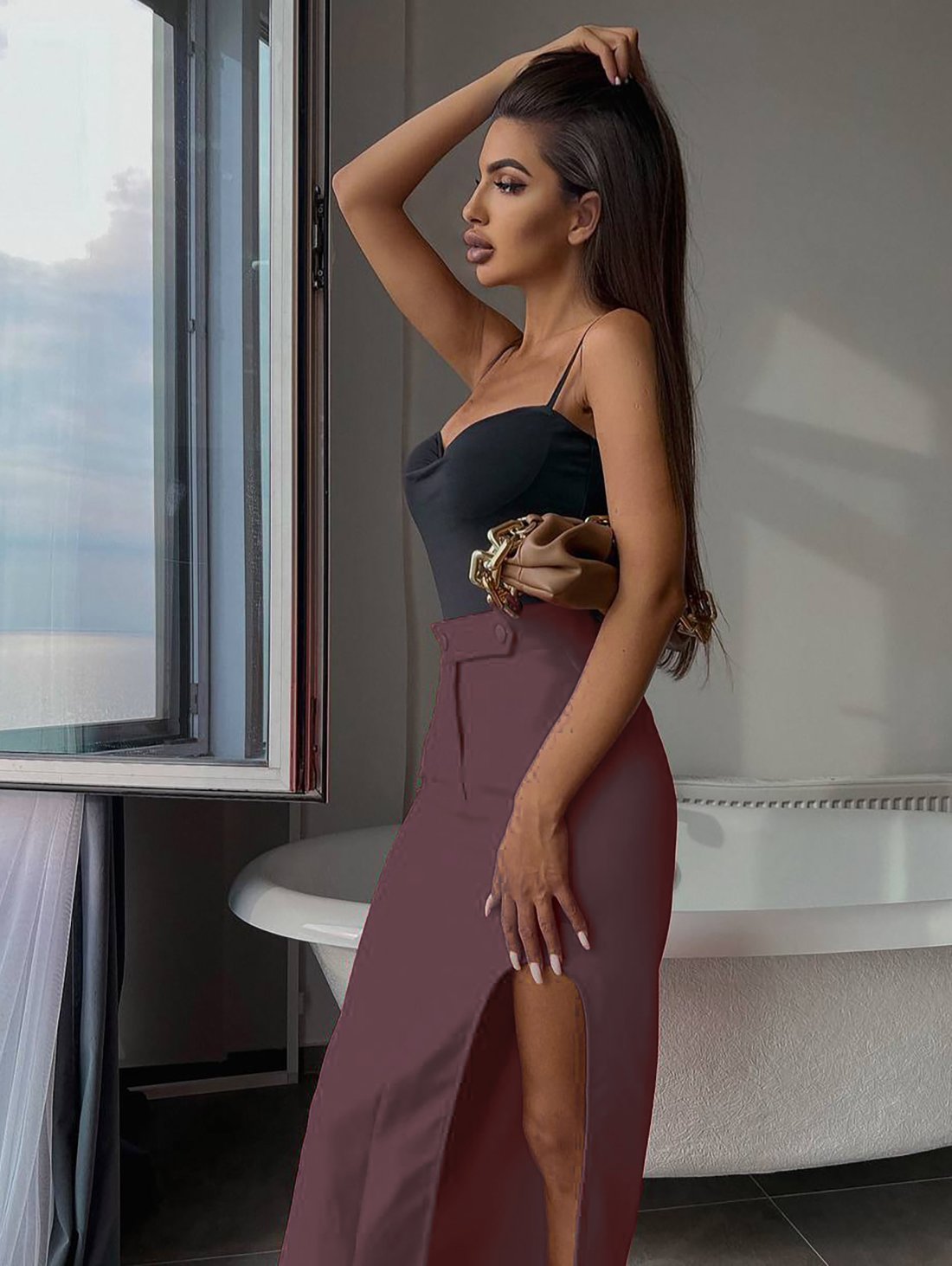 Трендова спідниця з глибоким розрізом 220127-2