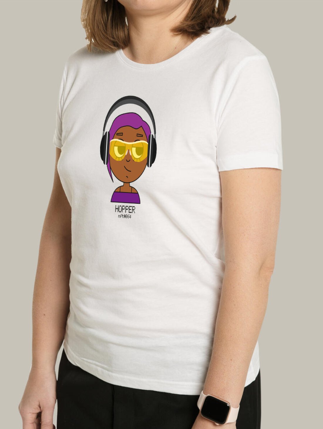 Жіноча футболка, біла з принтом аватара Hopper 064