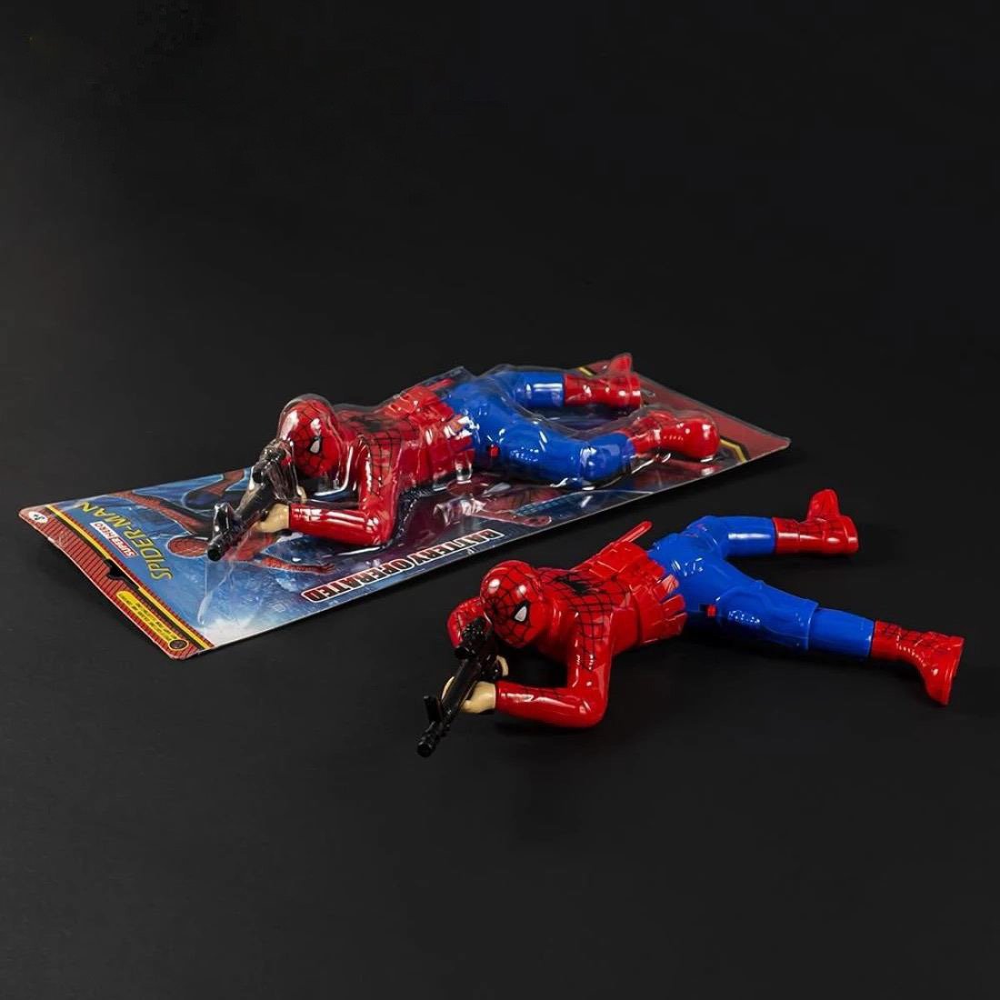 Іграшка повзаюча Людина Павук