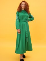 Зелена сукня з вишивкою на рукавах 270382-1 - Innoe